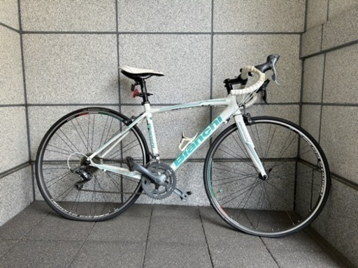 Bianchi VIA NIRONE 7 ALU Claris 2015年モデル ホワイト