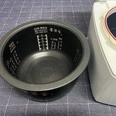 三菱 炊飯器 5.5合炊き 本炭釜の画像
