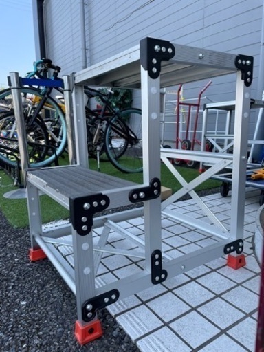 アルミ製　作業台_4