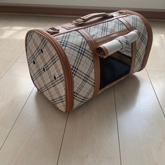 【受付終了】小型犬用キャリーバッグ（美品）値下げの画像