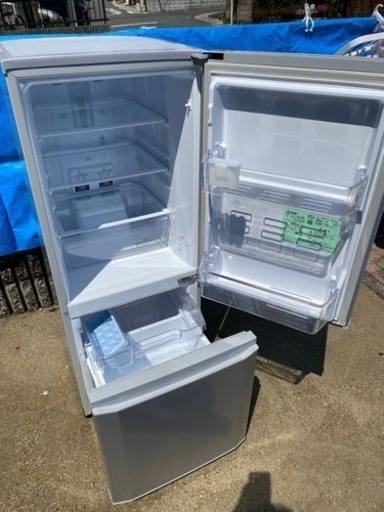 お薦め品‼️洗浄クリーニング済み‼️三菱2ドア冷蔵庫 146L 2020年