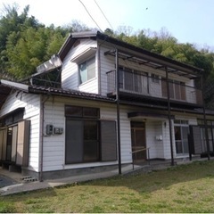 😊閑静な住宅地の戸建てです！駐車場4台可能😊