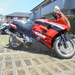 CBR1000F　逆輸入車　リターンライダーや大型入門者におすす...