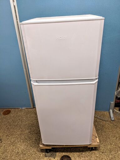 (売約済み)2017年製 Haier ハイアール 121L 冷凍冷蔵庫 2ドア 直冷式 JR-N121A　耐熱天板 スタイリッシュ 使いやすい仕切り棚