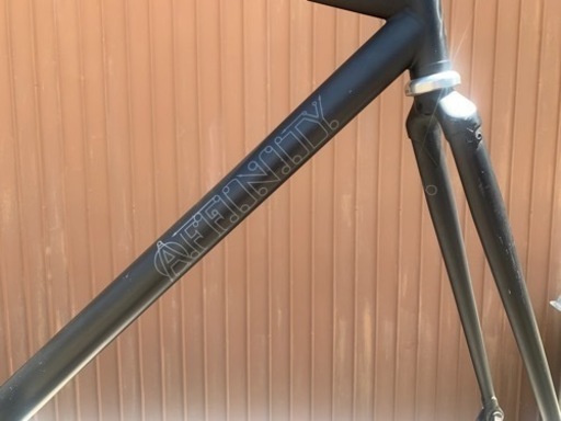 Affinity Lo pro フレームセット　パーツ付き