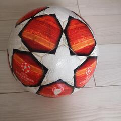 アディダスadidasサッカーボール