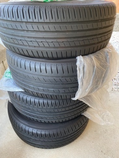YOKOHAMAタイヤ　BluEarth-A  195/55R16 87v 値下げしました