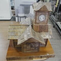 セール中につき、通常特価3,278円より半額の1639円!　木製　札幌時計台　オブジェ　インテリア　置物　飾りの画像