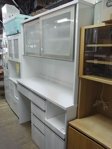 NITORI　ニトリ　キッチンボード　リガーレ　140KB WH　レンジボード　食器棚　食器収納　家電ボード　キッチン収納　3箇所コンセント