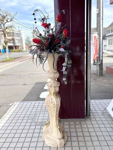 高級ホテル特注品 造花アレンジメント 薔薇 バラ ロココ調 フラワーベース 陶器 花台 インテリア ディスプレイ 店舗 ②