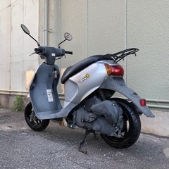 🛵【お安く出品】〈スズキ〉レッツ4 Fi/ポピュラーなスクーター/乗りやすい/ツヤツヤです/格安販売/足代わりどうぞ/下取り大歓迎★の画像