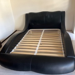 ダブルベッド