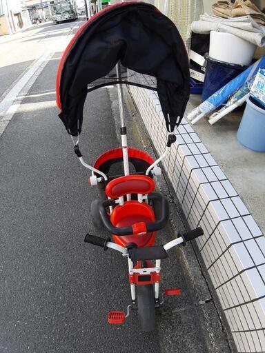 【引取先決まりました！】 三輪車 子供 手押し棒付き お店までご来店をお待ちしております！