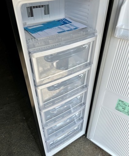 札幌市内配送無料 19年製 三菱電機 144L 冷凍庫 ホームフリーザー MF-U14D-B