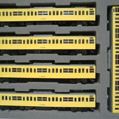Nゲージ TOMIX 国鉄 103系通勤電車(新製冷房車・カナリア)基本セット+増結セットの10両編成　室内灯付きの画像