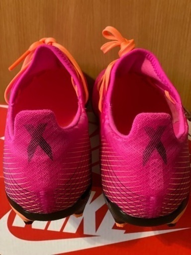 adidasスパイク25.5