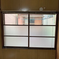 古民家　昭和レトロ　窓ガラス　23