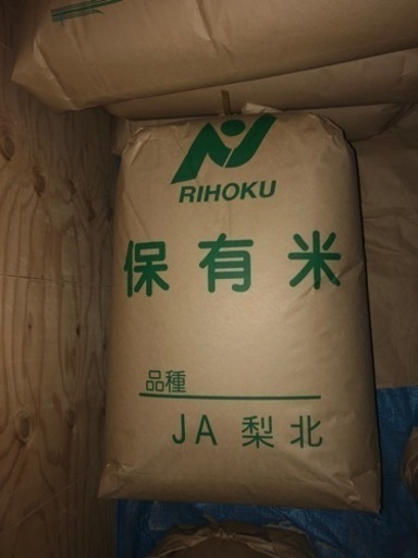 農家直送　令和四年　梨北米　コシヒカリ　30kg （中米・玄米）