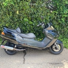 ヤマハマジェスティ黒の画像