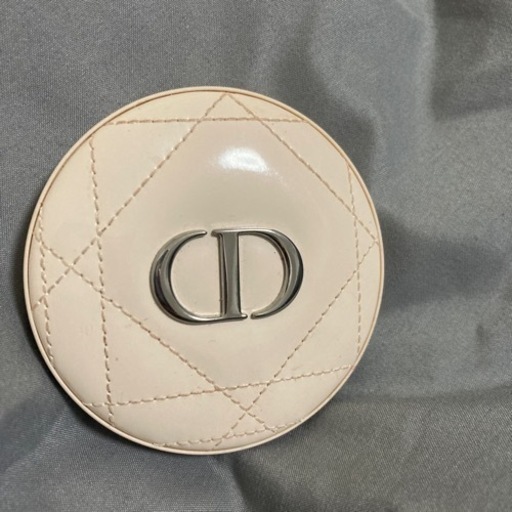 Dior チーク