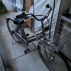 俗に言うママチャリです。
