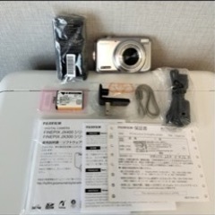 FUJIFILM フジフイルム FinePix JX300 シルバーの画像