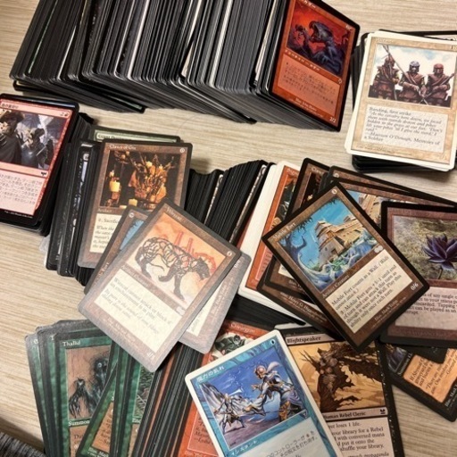 カードゲーム？Majic the gathering と書かれているカード