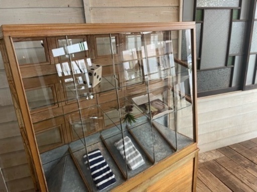 アンティークショーケース　ガラスケース　店舗什器　カフェ　アパレル　アンティーク　レトロ