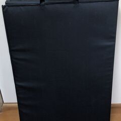 重反発防音マット(折り畳み可能！エクササイズやストレッチ、ボルダリング、騒音対策に！)の画像