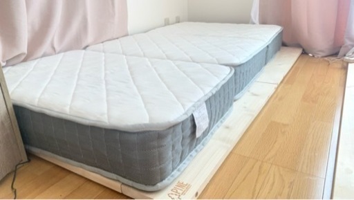 決まりました【女性限定】半年使用　2点セット　すのこベッド　ローベッド　シングル　三つ折り