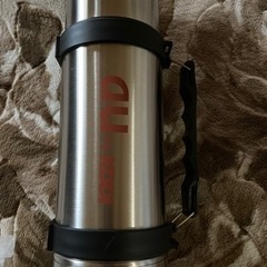 水筒　1ℓ  未使用品