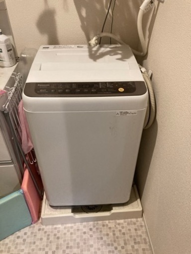 パナソニック　洗濯機　2018年製　NA-F60PB12