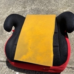 【お引き渡し者決定】ジュニアシート 2点 譲りますの画像