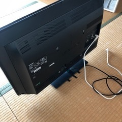TOSHIBA REGZA・32S7 32型まだまだ鮮明に映ります。の画像