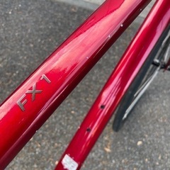 中古クロスバイク FX1 Disc 身長165-175cm ワインレッド 定価9万円