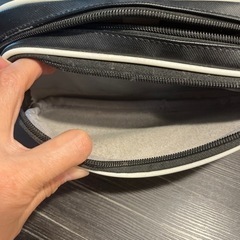 adidas筆箱の画像