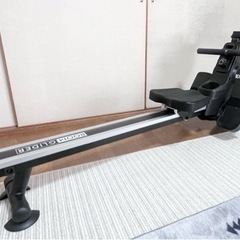 ローイングマシン(数回使用のみ)