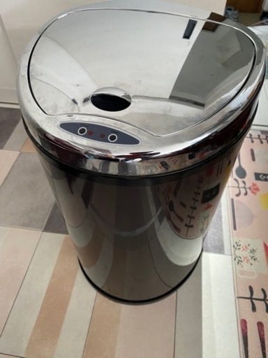 自動開閉式　ゴミ箱　ジャンク