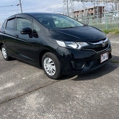 フィット1.3 F パッケージ3,8000km