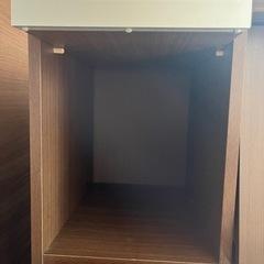 収納棚マガジンラックの画像