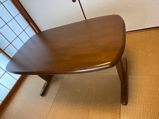 ダイニングテーブル
