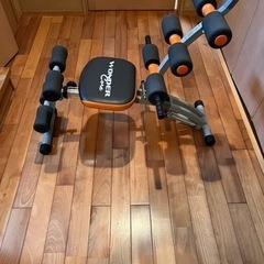 腹筋用マシーンの画像