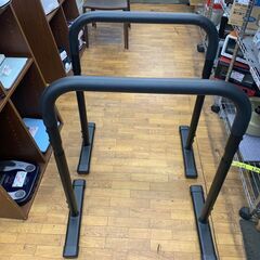 No 5572 トレーニング器具♪ 色んな部位の筋トレが出来ます...