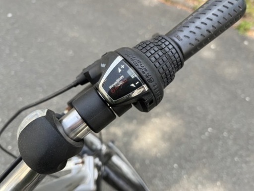 折りたたみ式自転車　20インチ　ギア付き