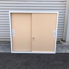 [決まりました]【新品】 スチールキャビネット