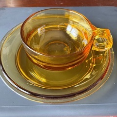 コーヒーカップと湯呑みはいかがですか。