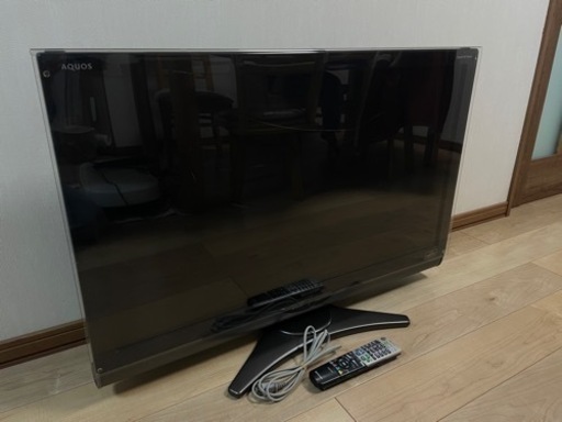 保護カバー付 シャープ液晶テレビ 40インチ  カバー無しは4000円です
