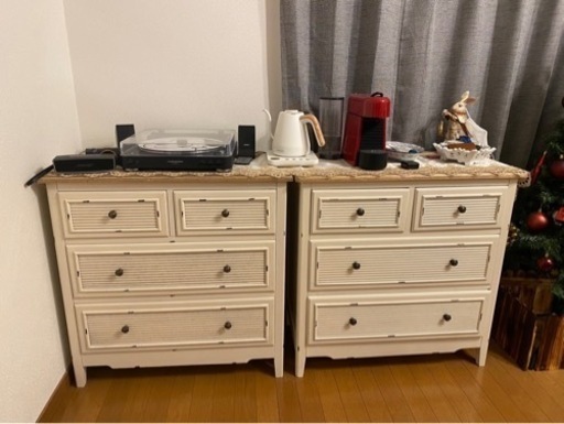 アメリカ風のマルチ収納帳