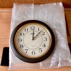 掛け時計差し上げます