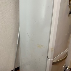 冷蔵庫の画像